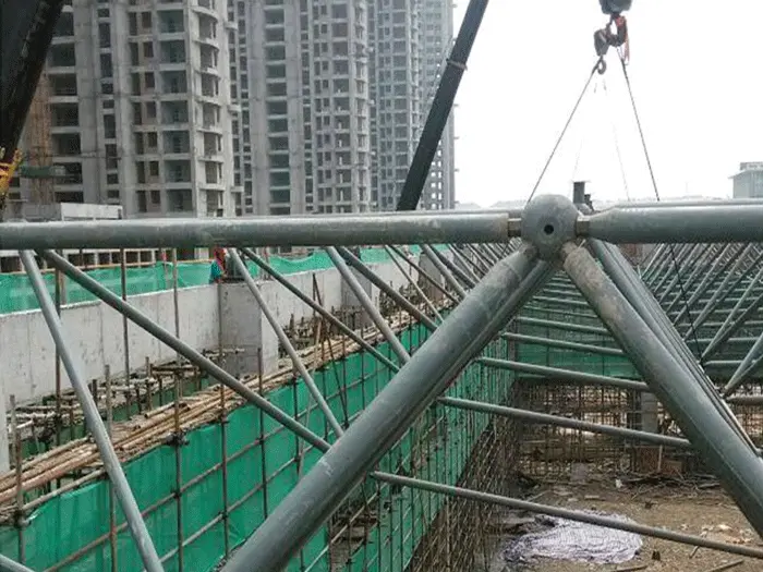 南充国际会展中心网架